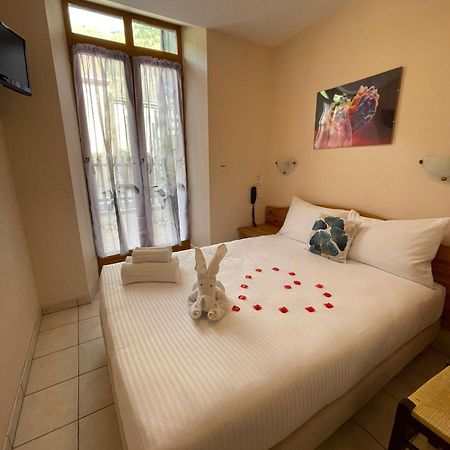 Hotel Elaia กอร์ ภายนอก รูปภาพ