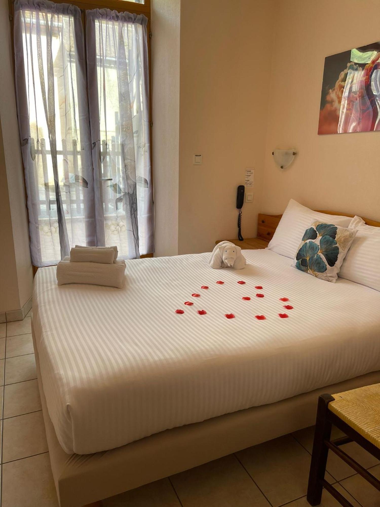 Hotel Elaia กอร์ ภายนอก รูปภาพ
